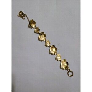 🌿 Lili la Pie French Designer Gold-Tone Leaf Linked Bracelet